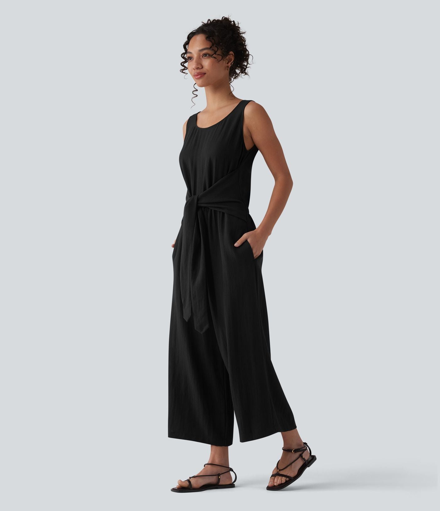 Combinaison casual aspect lin col rond échancré sans manches avec nœud frontal et poches – Easy Peasy