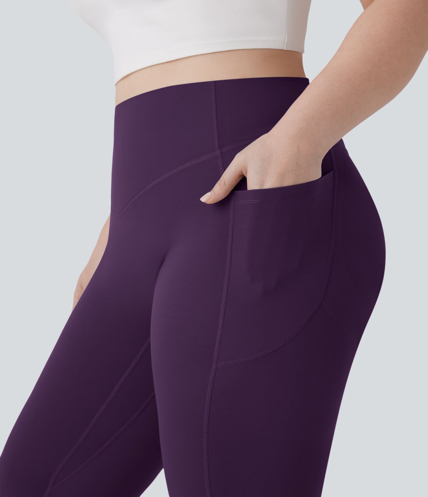 Pantalon de yoga à coupe bootcut gainant galbant taille haute grande taille avec effet scrunch et poches Halara UltraSculpt™