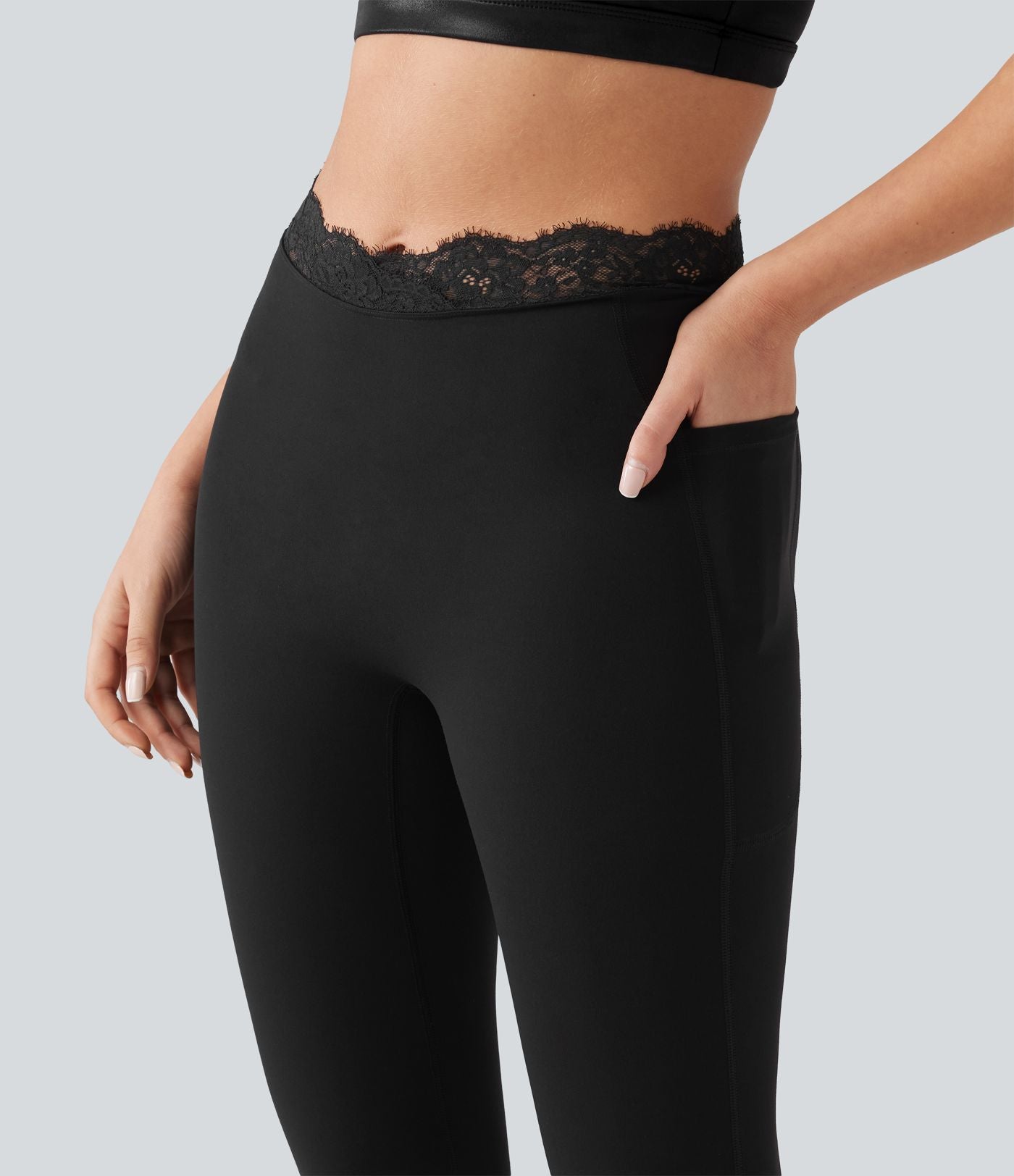 Legging de yoga Halara UltraSculpt™ taille haute, ceinture en V, dentelle contrastée, à poches
