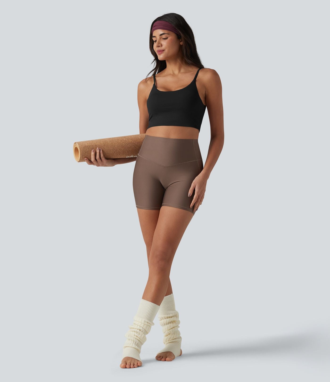 Brassière de sport de yoga en maille côtelée col U, maintien léger et soutien-gorge intégré