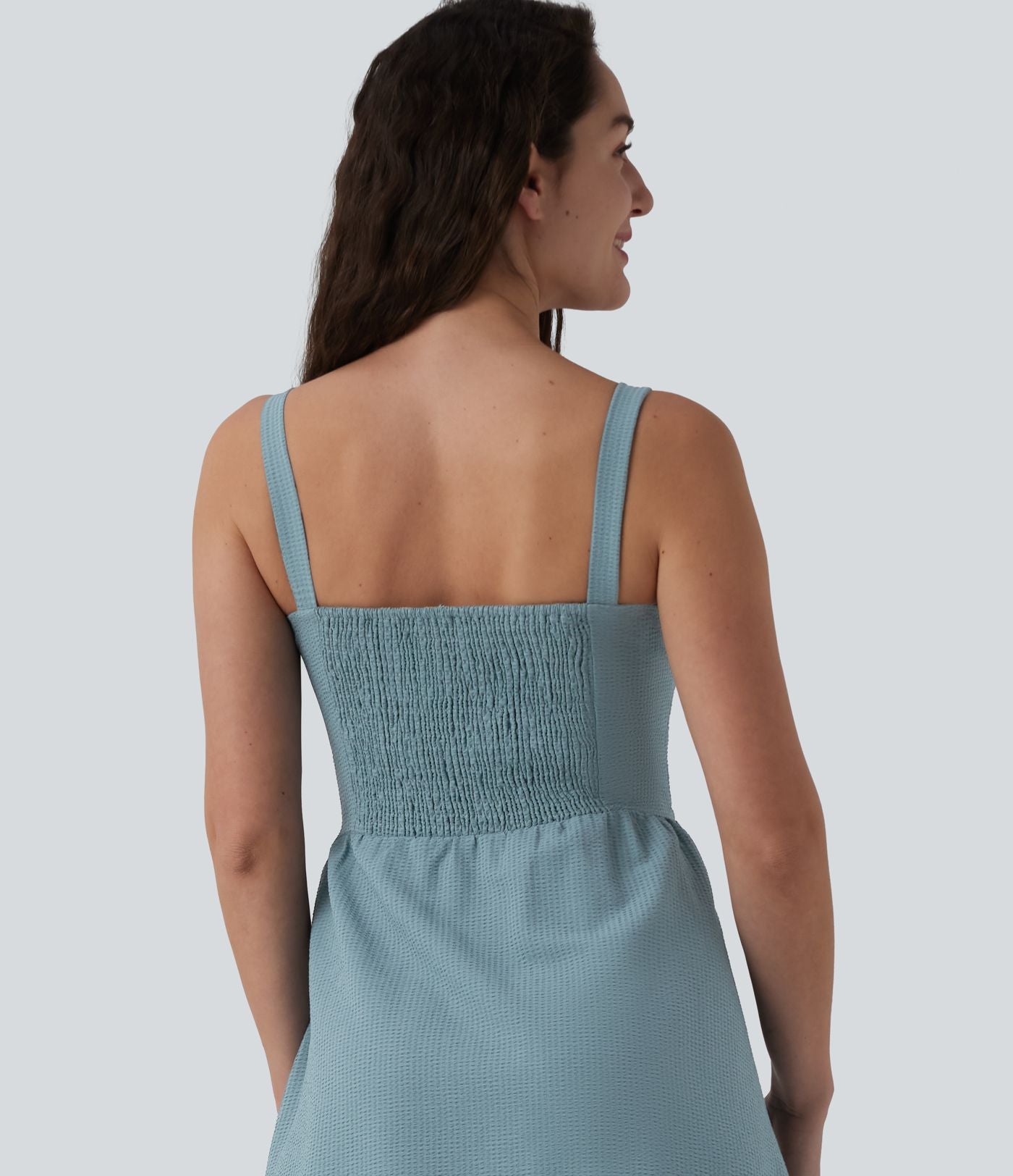 Robe fluide casual mi-longue texturée froncée et smockée
