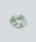 Softlyzero™ Chouchou Plissé Uni Aléatoire 1pc