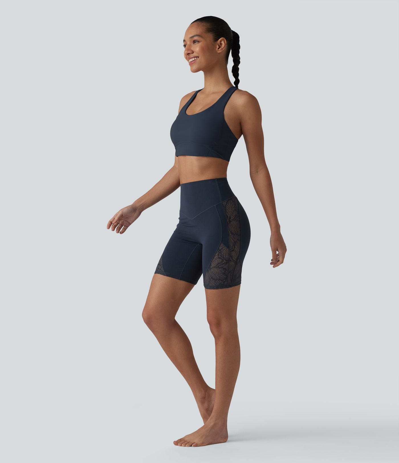Short cycliste de yoga Halara UltraSculpt™ taille haute ventre plat en dentelle contrastée, 17,5 cm, avec poche