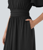 Robe mi-longue fluide de villégiature avec col V, manches courtes, drapée et fendue