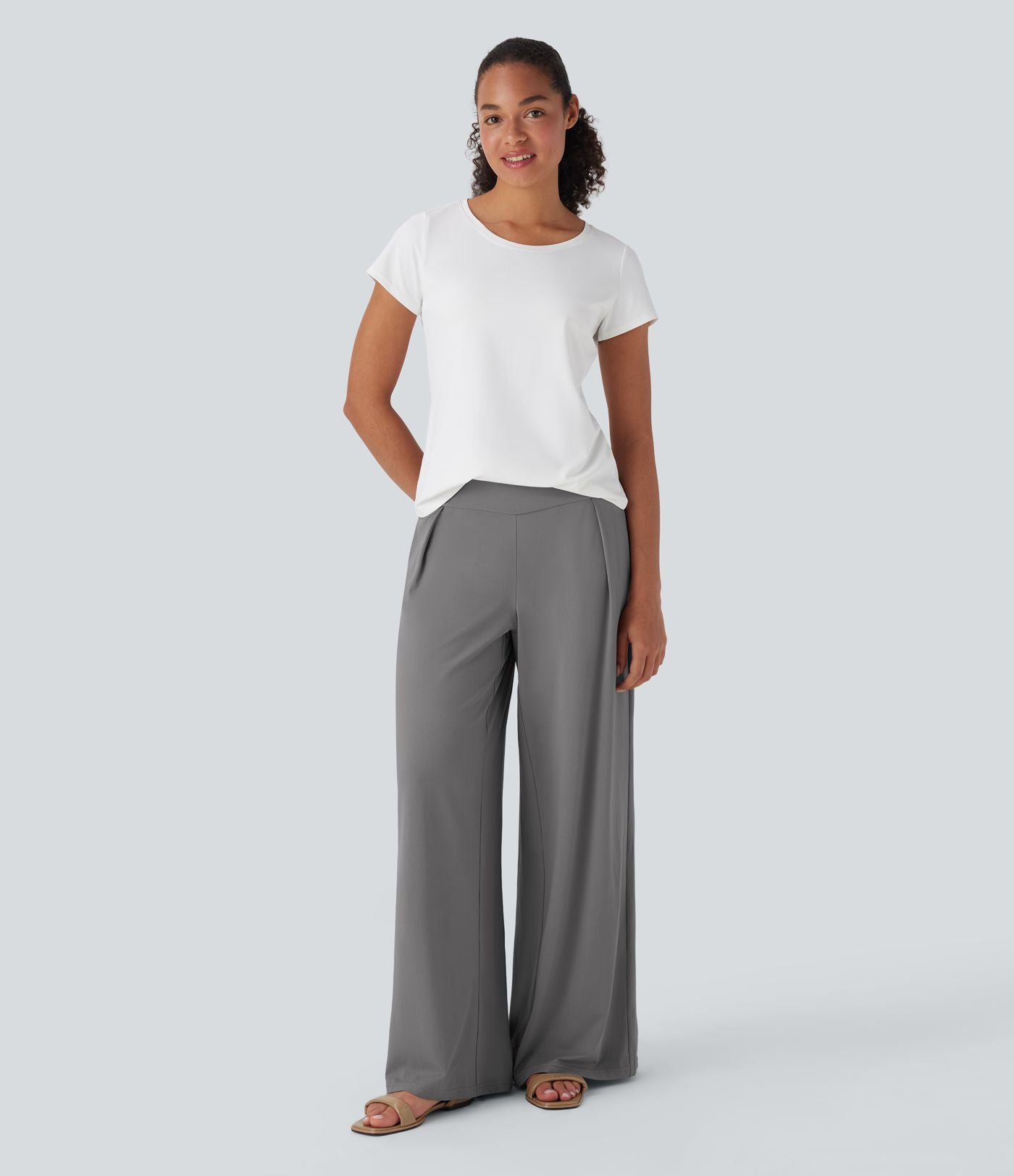 Pantalon large fluide taille haute avec poches latérales