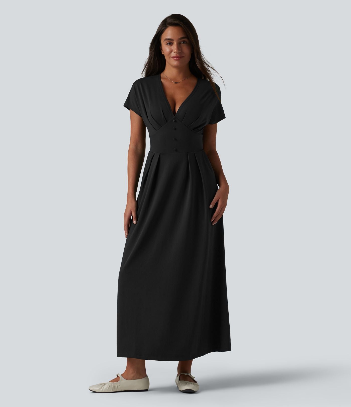Robe midi à manches courtes chauve-souris et col en V avec poches