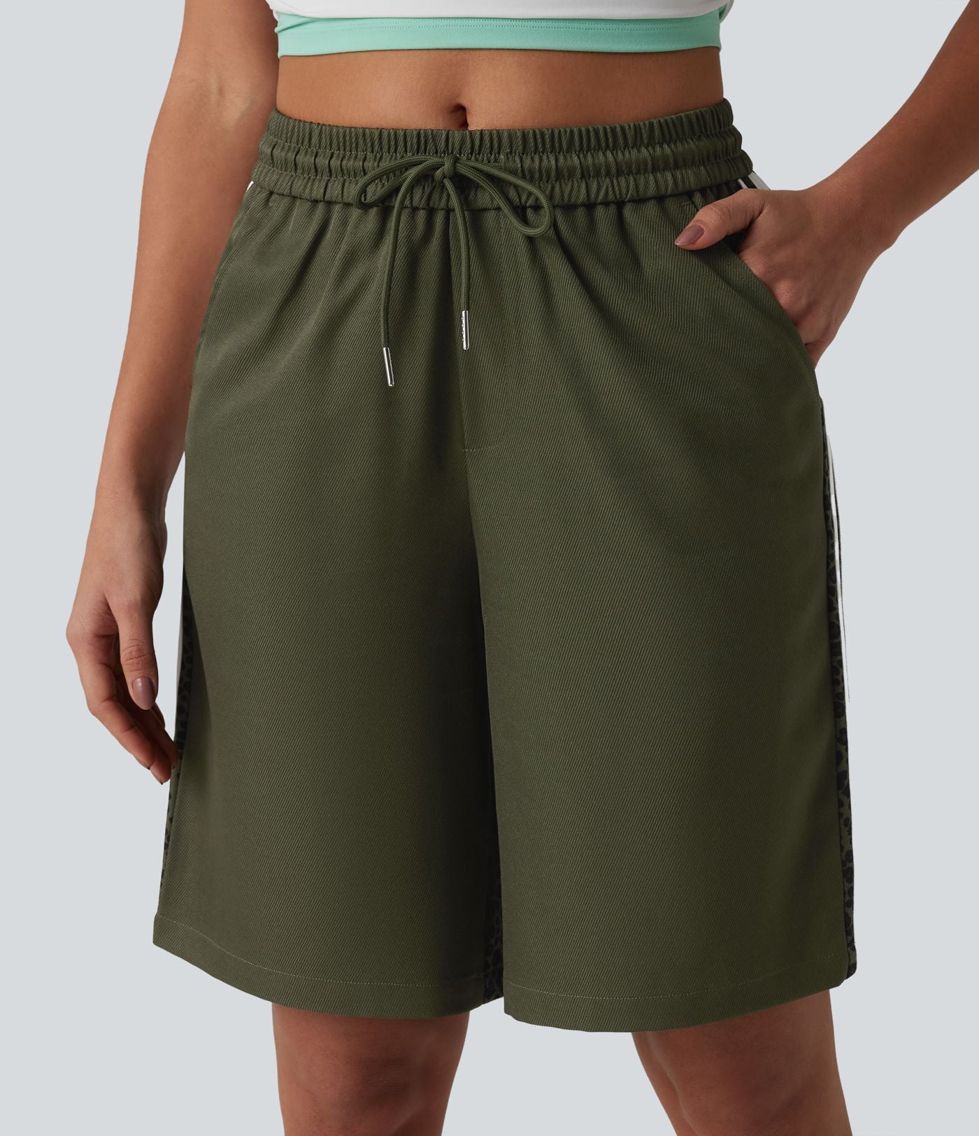 Short ample décontracté à taille mi-haute, cordon de serrage, rayures contrastées léopard, 25 cm, avec poches