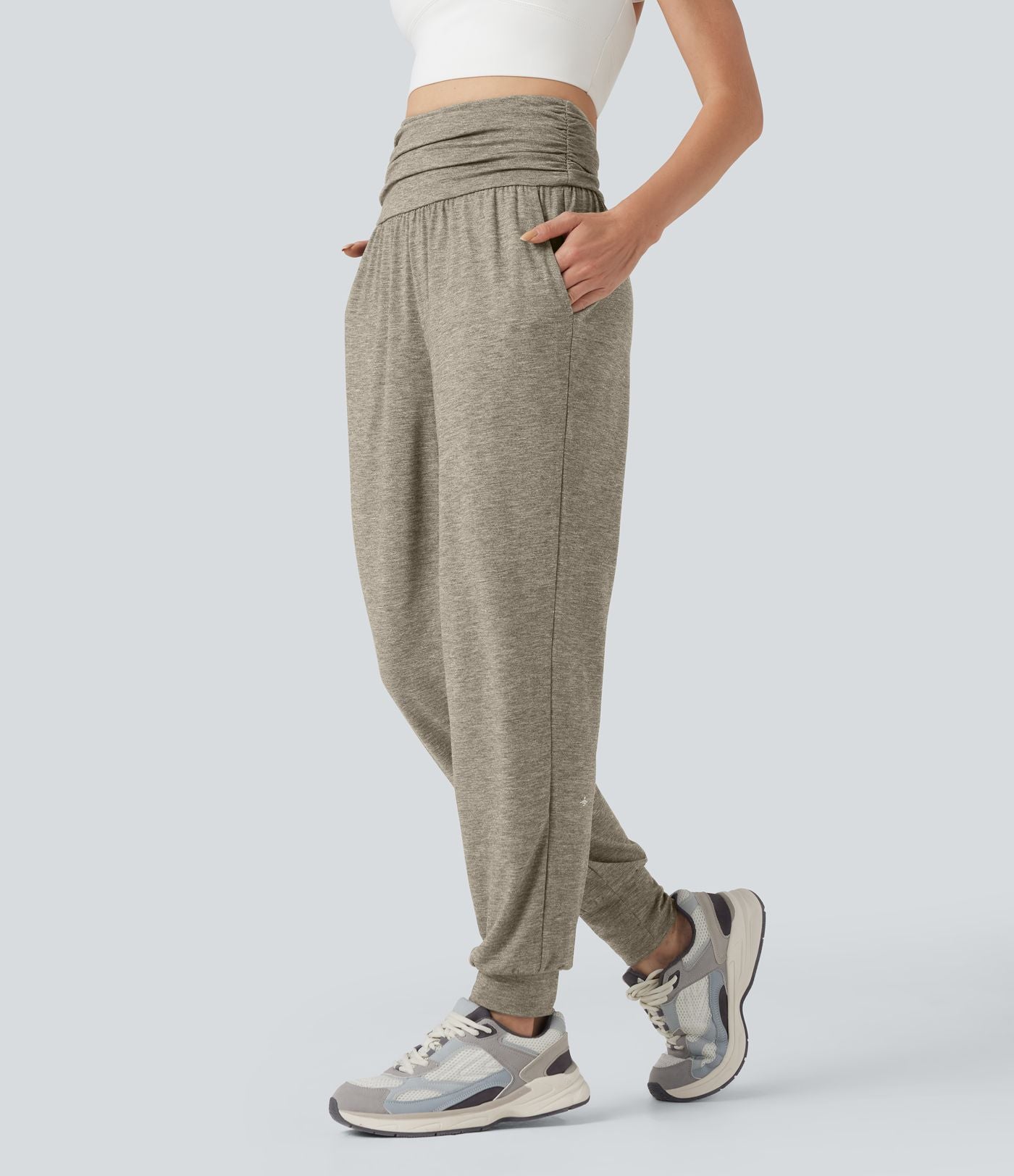 Jogging taille haute froncé chiné avec poches