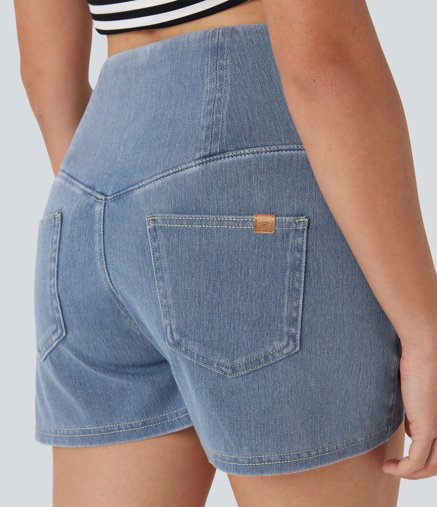 Short 7,5 cm décontracté gainant taille haute effet denim avec poches Halara Flex™
