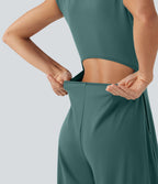 Combinaison de yoga Softlyzero™ Airy Cool Touch à col cranté, manches courtes, jambes larges et poches latérales - Édition Easy Peasy