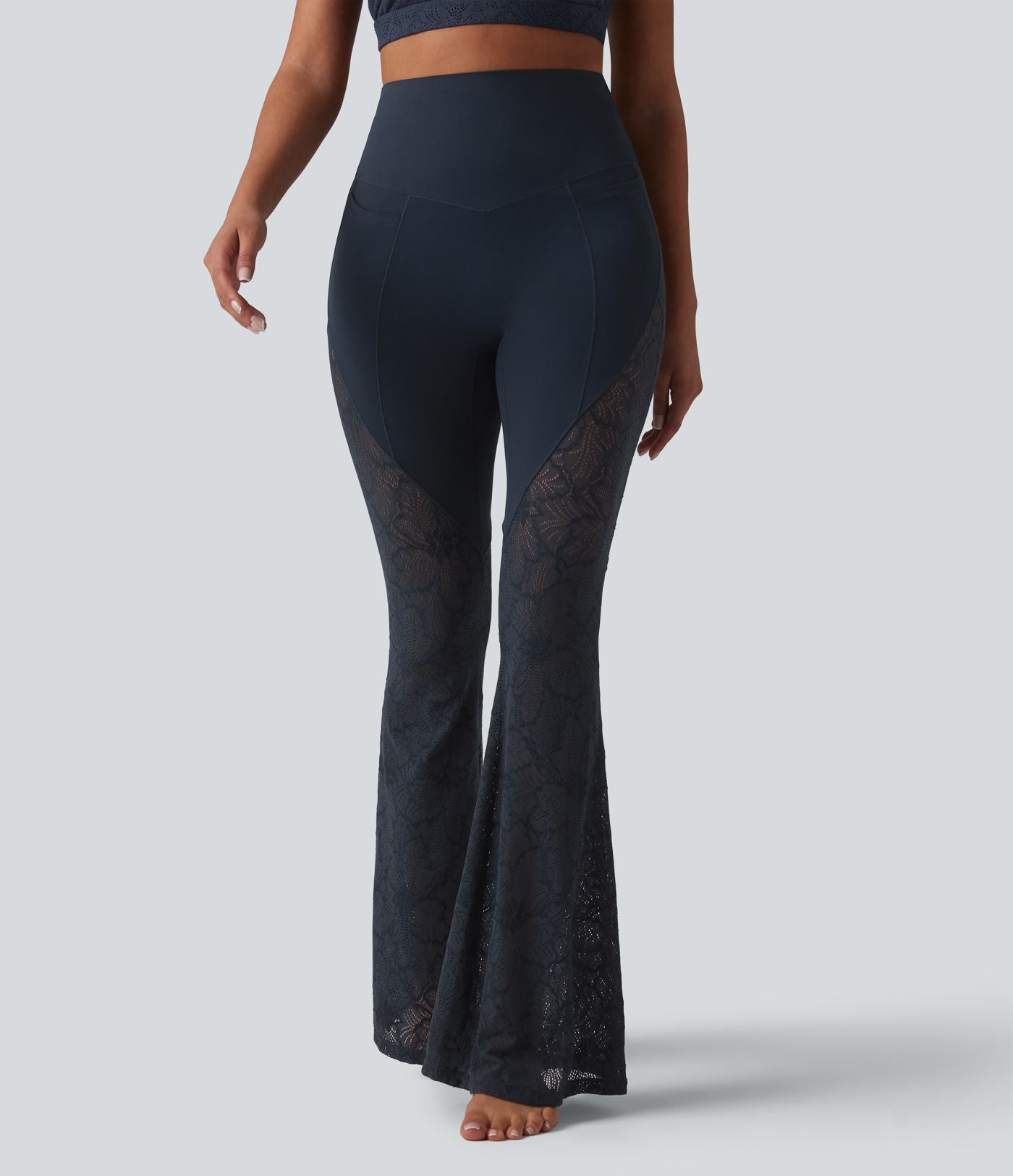 Legging de yoga évasé Halara UltraSculpt™ taille haute gainant avec dentelle contrastante à poches