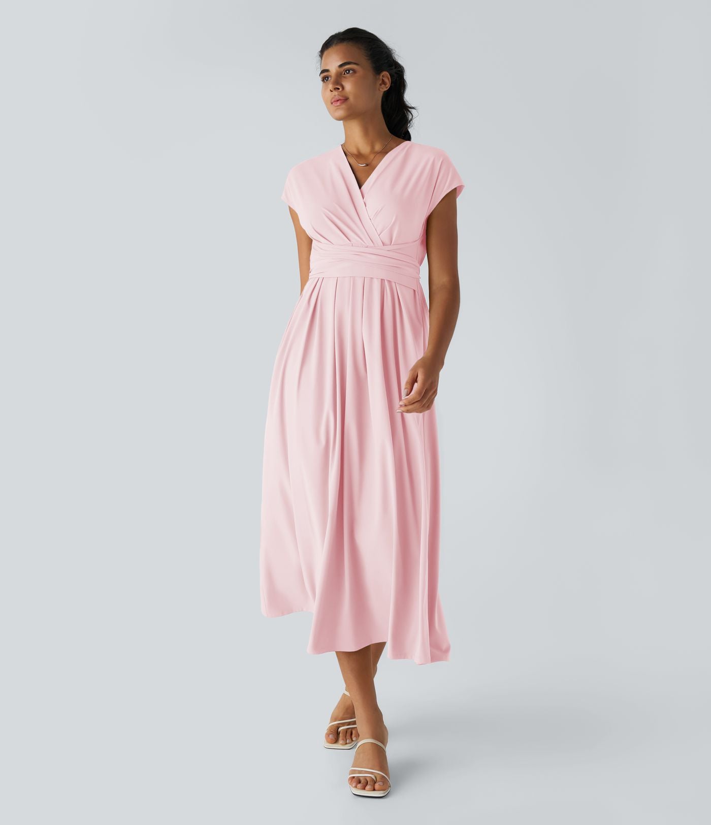 Breezeful™ Robe Mi-Longue Col en V Manches Courtes Poche Latérale Nouée au Dos Séchage Rapide