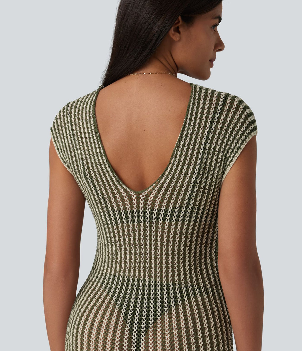 Robe de plage courte ajourée col V manches chauve-souris avec fente
