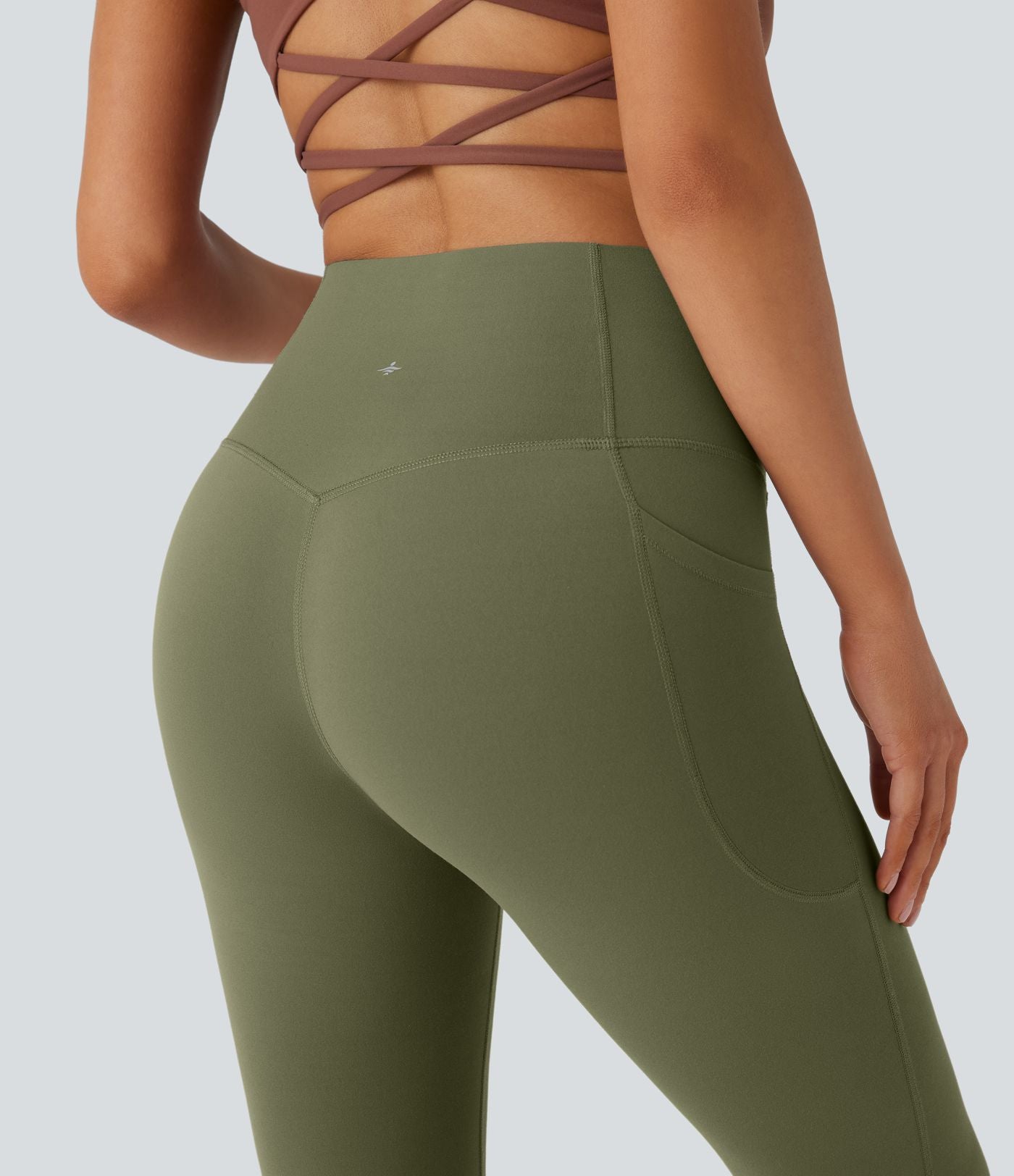 Pantalon de yoga à coupe bootcut gainant taille haute avec poches Halara UltraSculpt™
