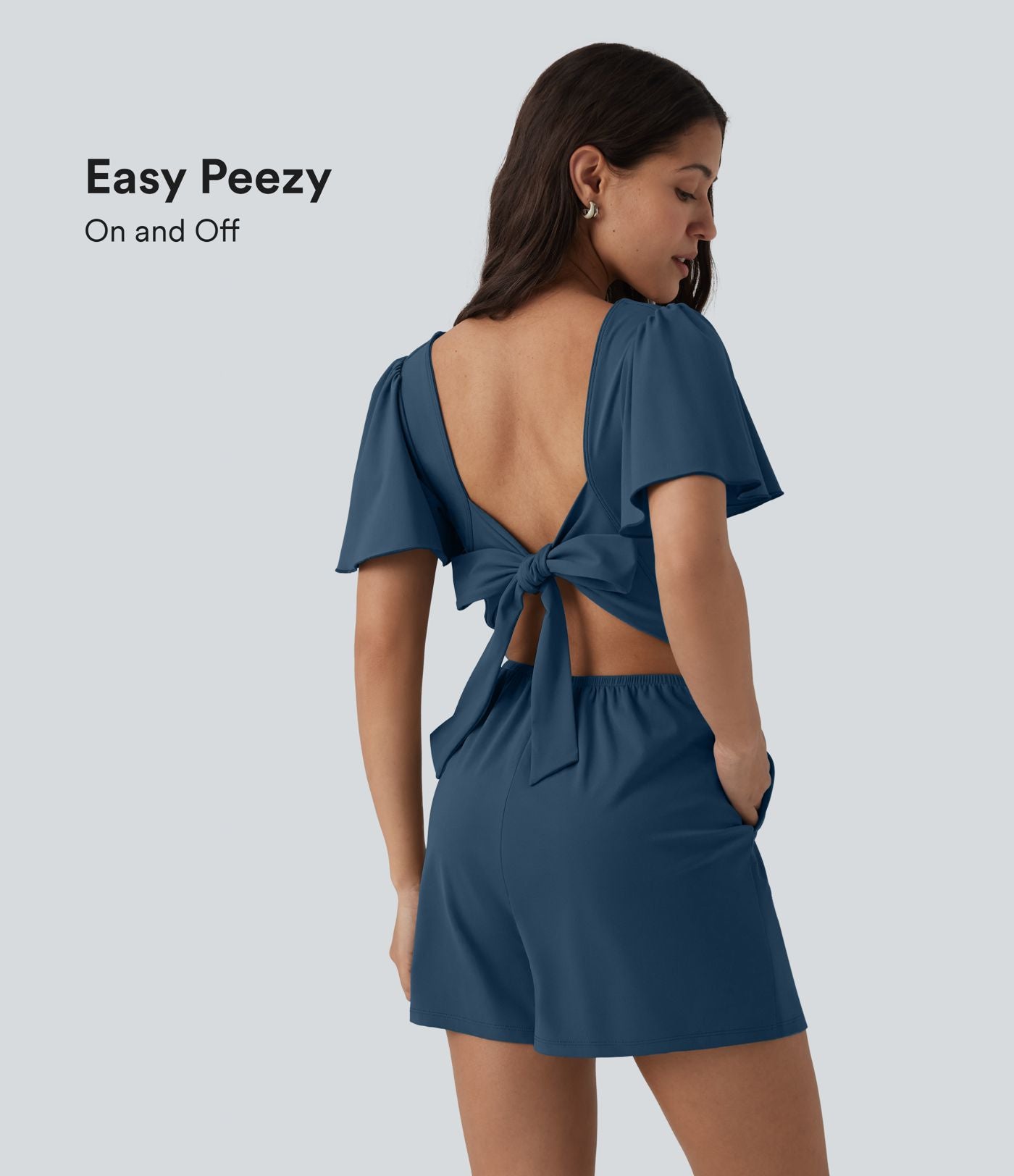 Combishort décontracté SoftlyZero™ Airy à volants manches courtes avec nœud au dos et effet frais InstantCool avec poches, accès facile Easy Peasy