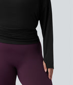Haut de yoga grande taille asymétrique à manche longue, trou pour le pouce et fronces