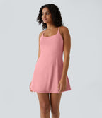 Robe SoftlyZero™ Airy mini d'activité à dos nu avec découpes 2-en-1 avec poches et effet frais InstantCool, protection solaire UPF50+