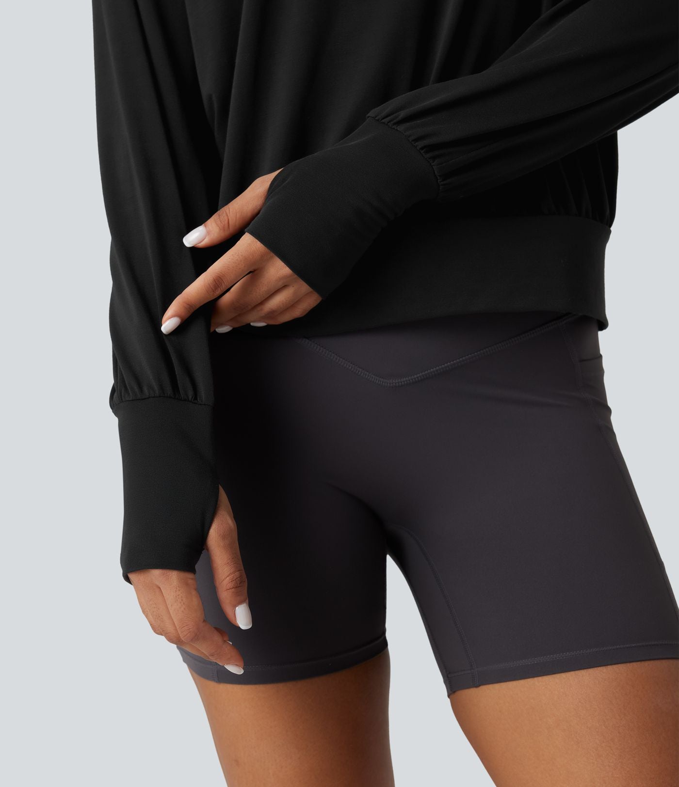 Top de sport yoga col échancré manches longues avec trous pouces