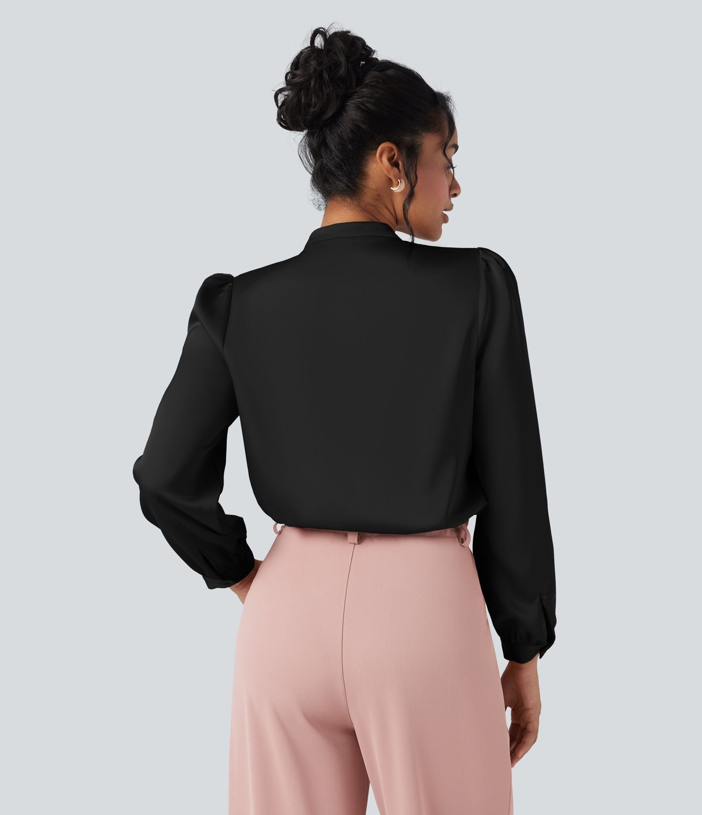 Chemise de travail manches longues nouée devant