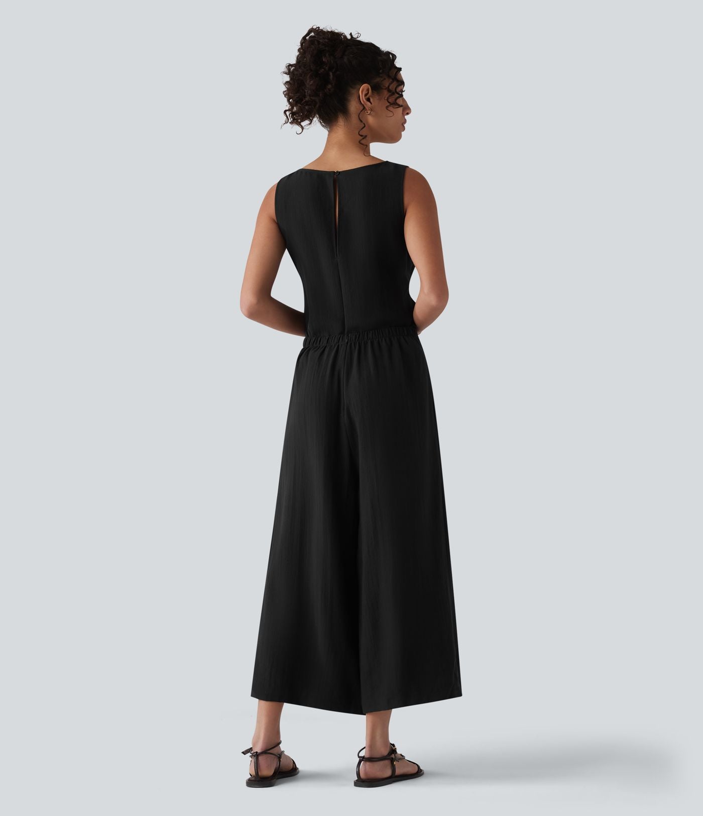 Combinaison casual aspect lin col rond échancré sans manches avec nœud frontal et poches – Easy Peasy