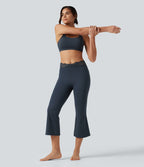 Legging de yoga flare Halara UltraSculpt™ longueur mollet avec dentelle contrastée et poches