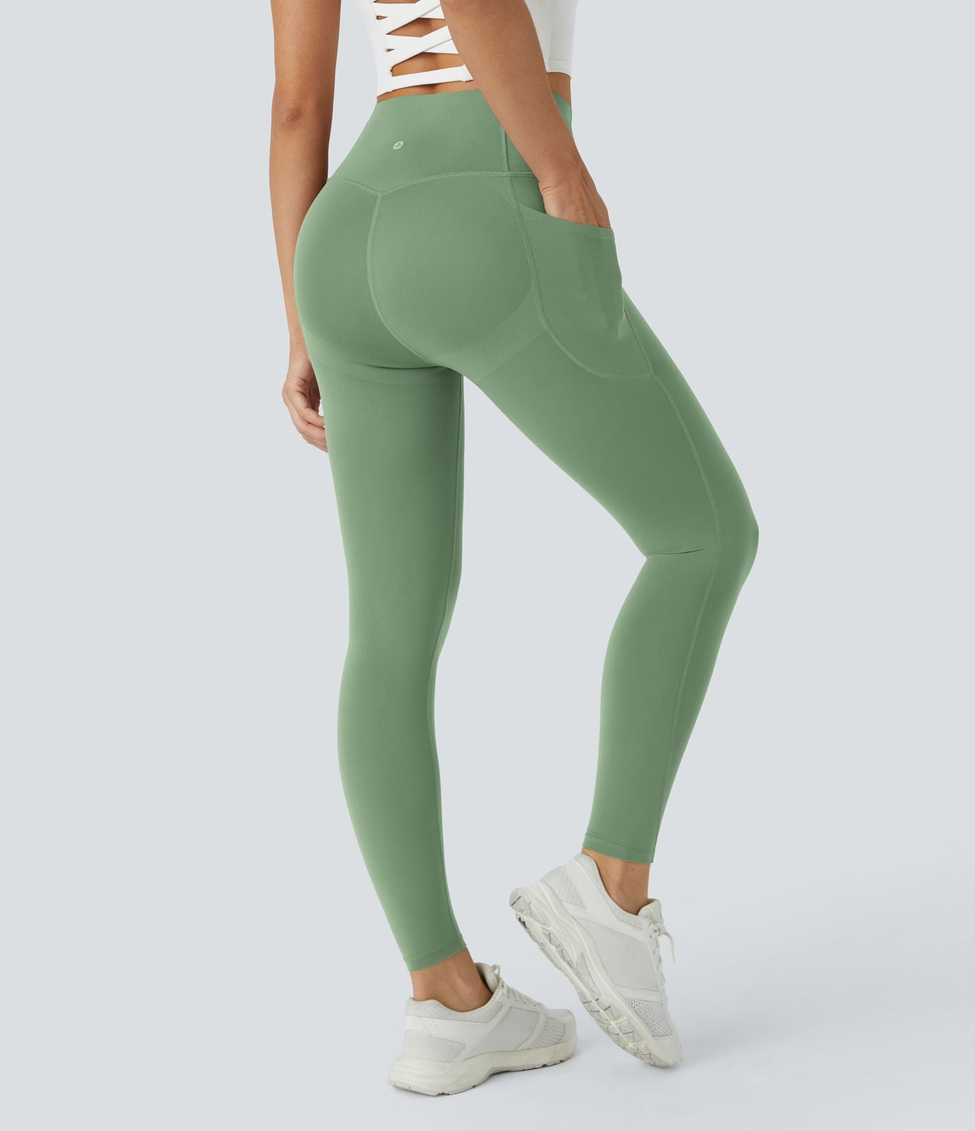 Legging d'entraînement gainant galbant taille haute avec poches Halara UltraSculpt™