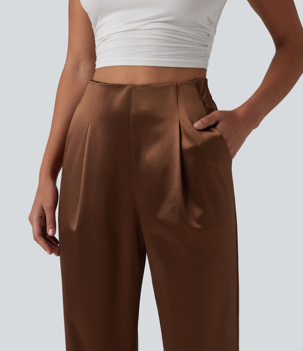 Pantalon tailleur fuselé en satin taille haute avec poches