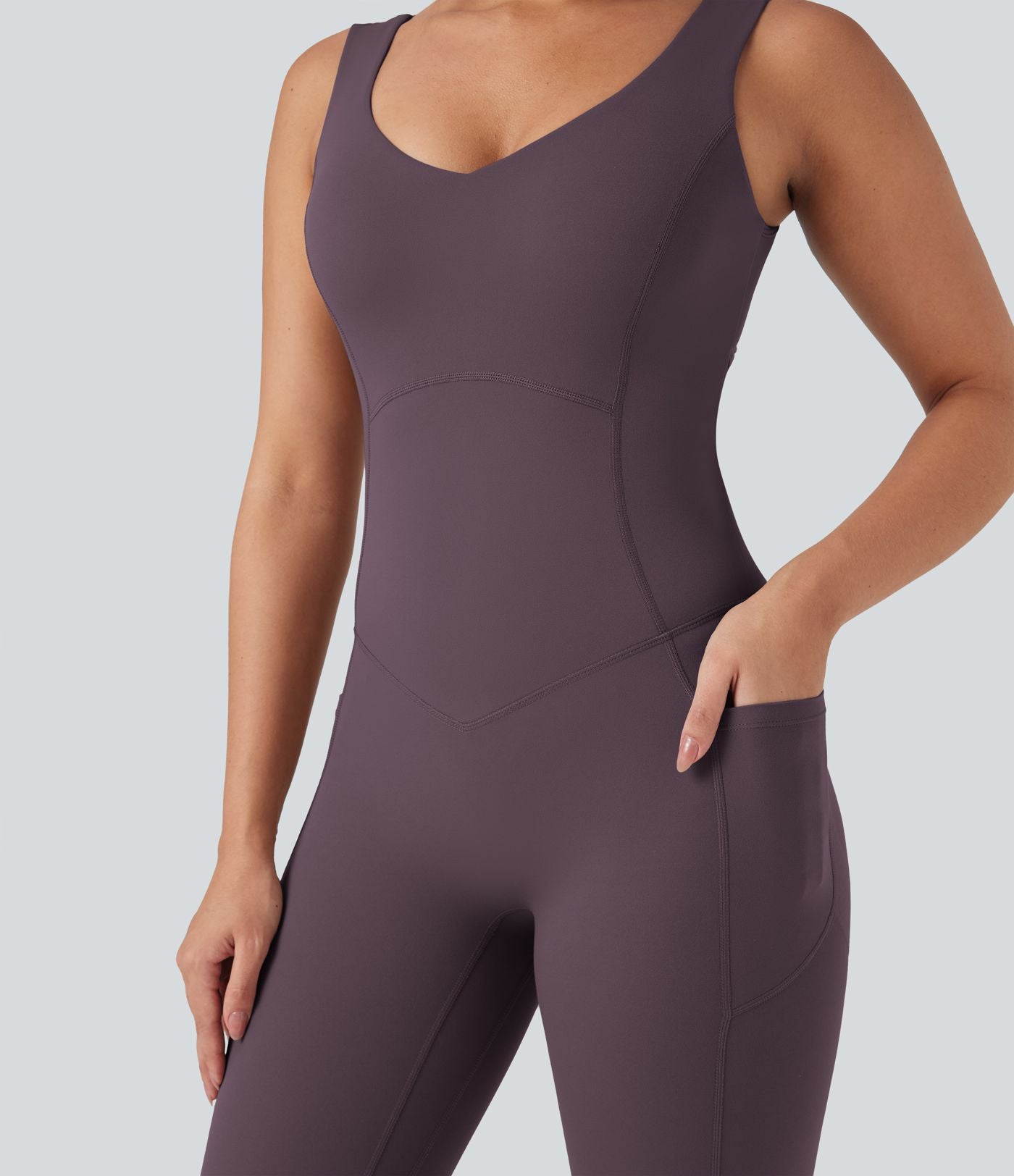 Combinaison de sport Halara UltraSculpt™ col V gainante push-up à poches