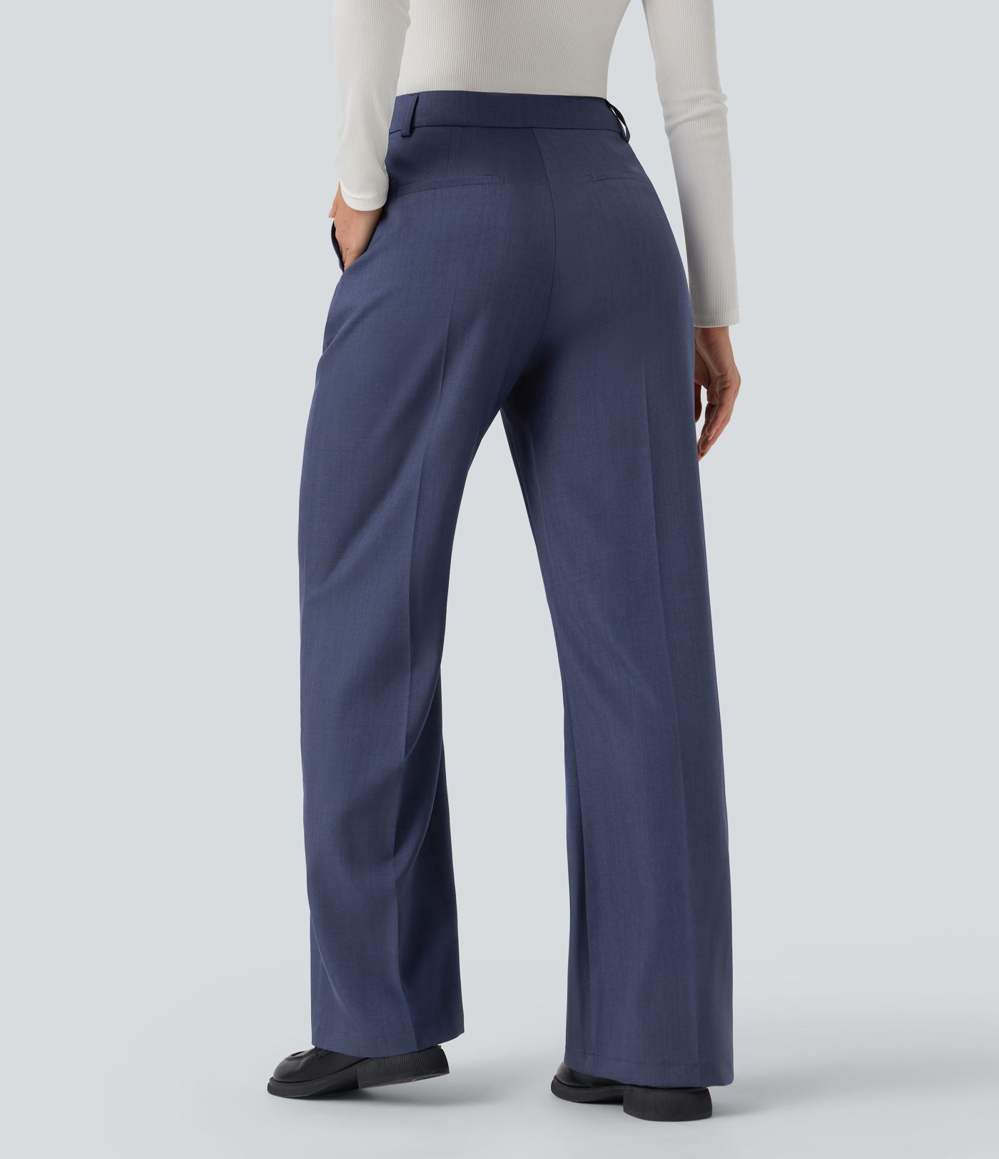 Pantalon tailleur bootcut taille haute avec poches