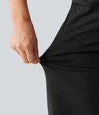Robe mini décontractée asymétrique une épaule avec détails froncés, effet ventre plat et short intégré