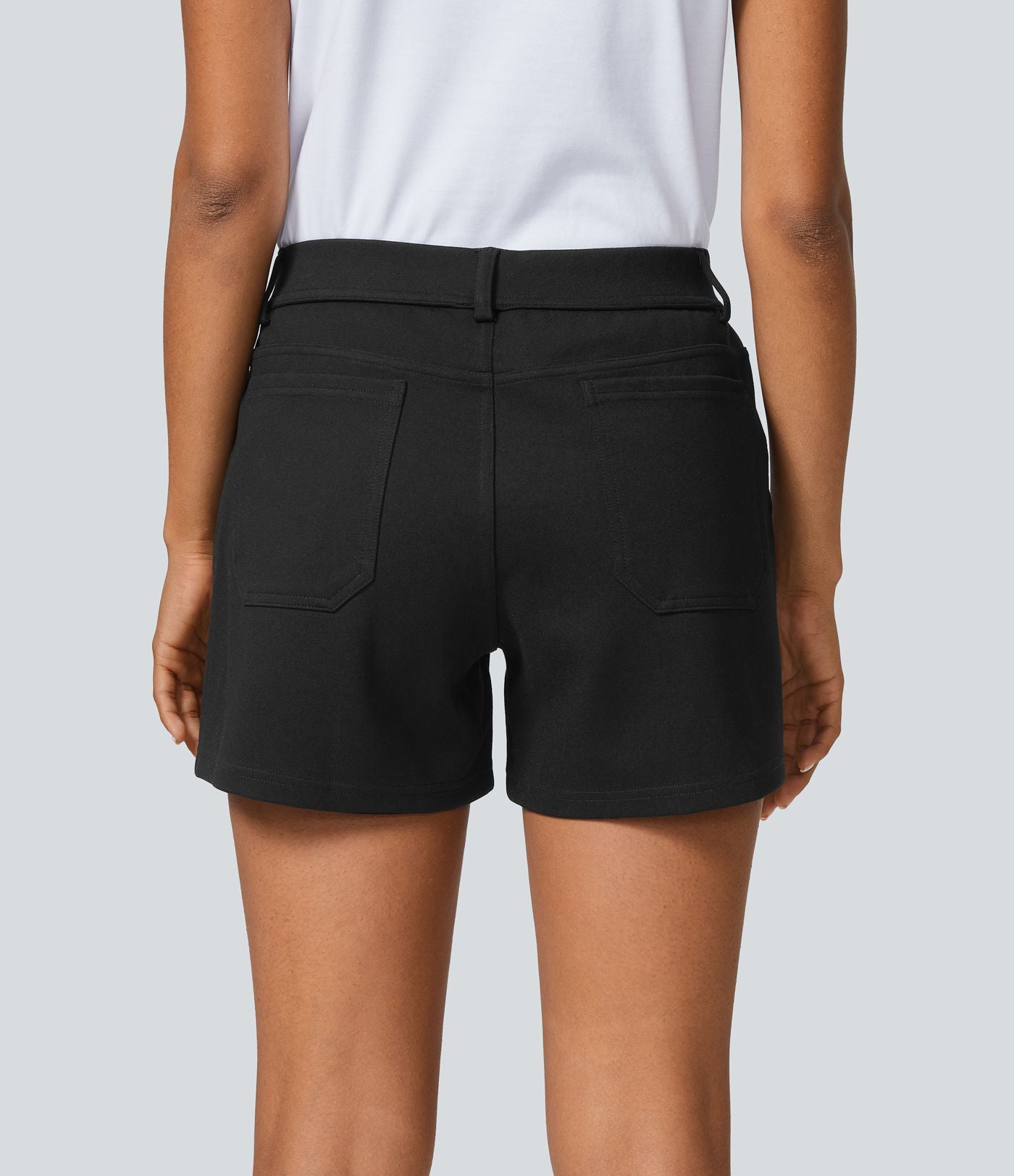 Short de travail taille moyenne avec poches