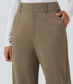 Pantalon tailleur coupe droite taille haute avec poches