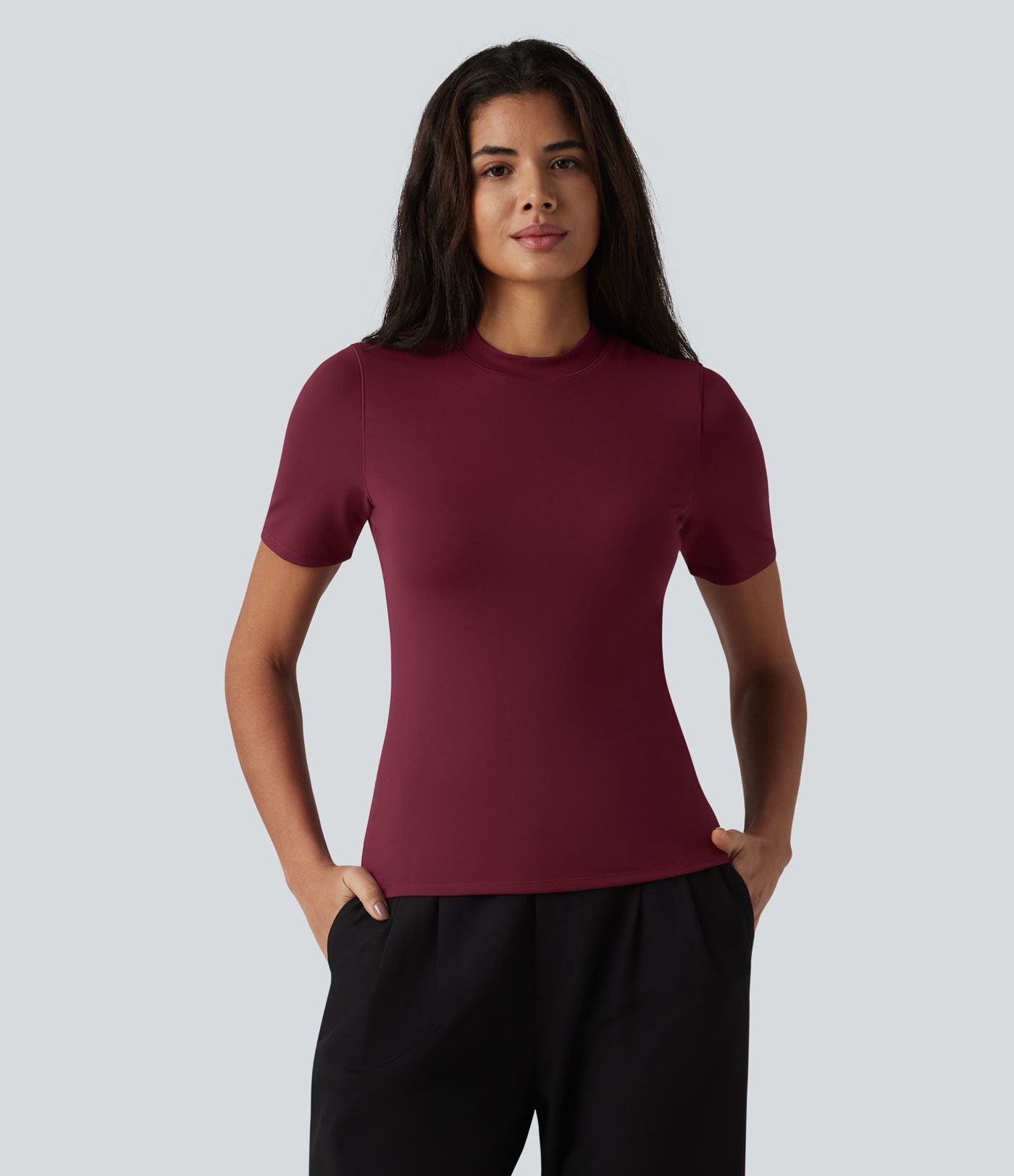 T-shirt col rond manches courtes avec brassière intégrée