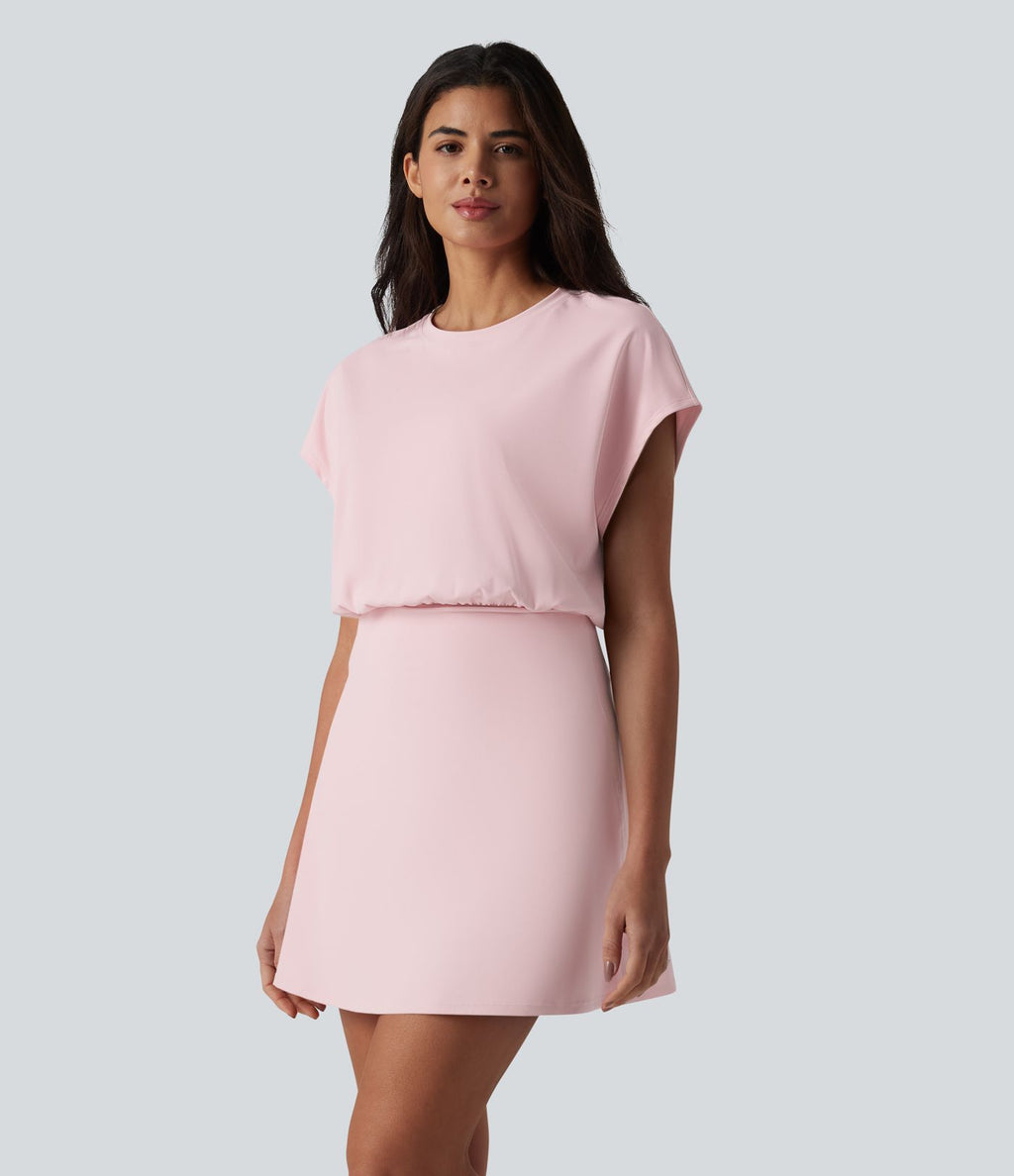Robe de sport mini de yoga SoftlyZero™ Airy 2-en-1 effet frais InstantCool col rond à manches courtes, demi-zip et poches, accès facile Easy Peasy