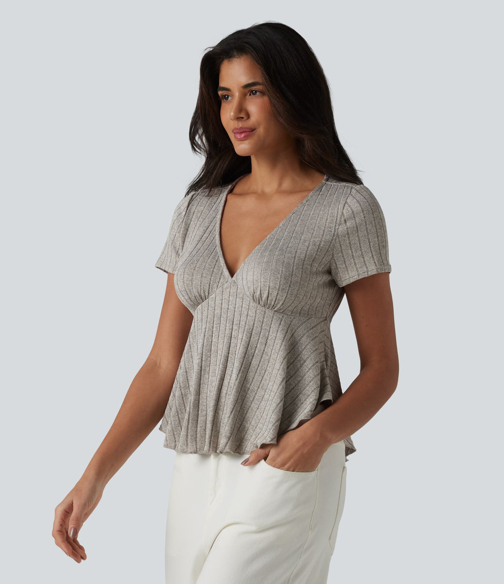 T-shirt casual babydoll en maille côtelée à col V, manches courtes et ourlet à volants