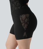 Grande taille SoftlyZero™ Cycliste de yoga taille haute croisée 12,5 cm avec dentelle contrastée, poche et protection UPF 50+