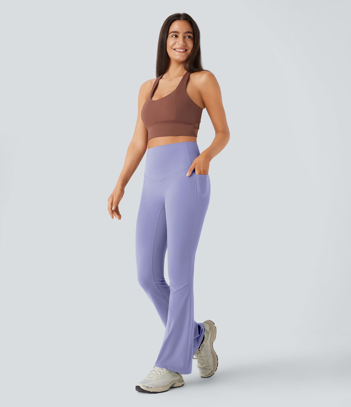 Pantalon de yoga à coupe bootcut gainant taille haute avec poches Halara UltraSculpt™