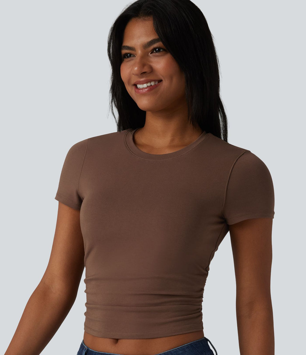 T-shirt casual Halara en jersey de coton col rond à manches courtes froncé avec brassière intégrée