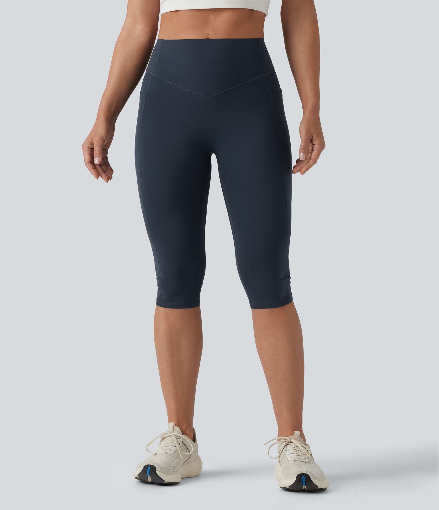Halara UltraSculpt™ Legging yoga corsaire gainant push-up taille haute à fronces avec poches