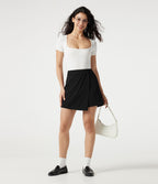 Jupe-short habillée mini en maille gaufrée, taille haute, à poches