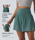 Short de yoga SoftlyZero™ Airy 2-en-1 taille haute avec empiècement mesh contrastant, à effet frais InstantCool et poches 12,5 cm