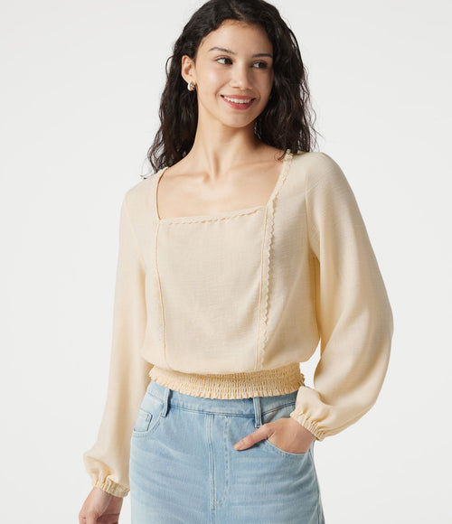 Blouse casual effet lin à col carré, manches bouffantes, lien au dos, empiècement en dentelle et détails froncés