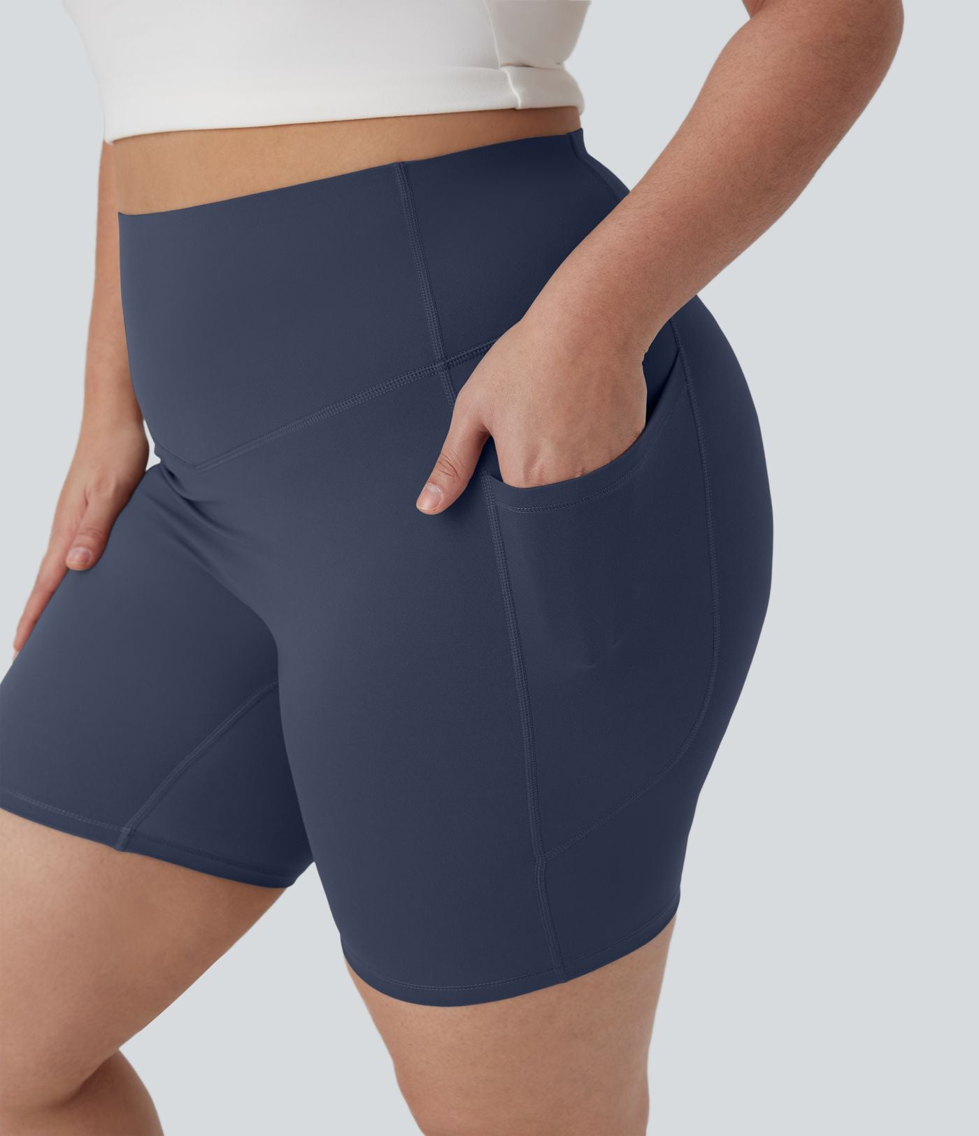 Short cycliste 17,5 cm d'entraînement gainant taille haute grande taille avec poches Halara UltraSculpt™