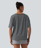 T-shirt col rond manches chauve-souris à rayures en lyocell avec poche poitrine