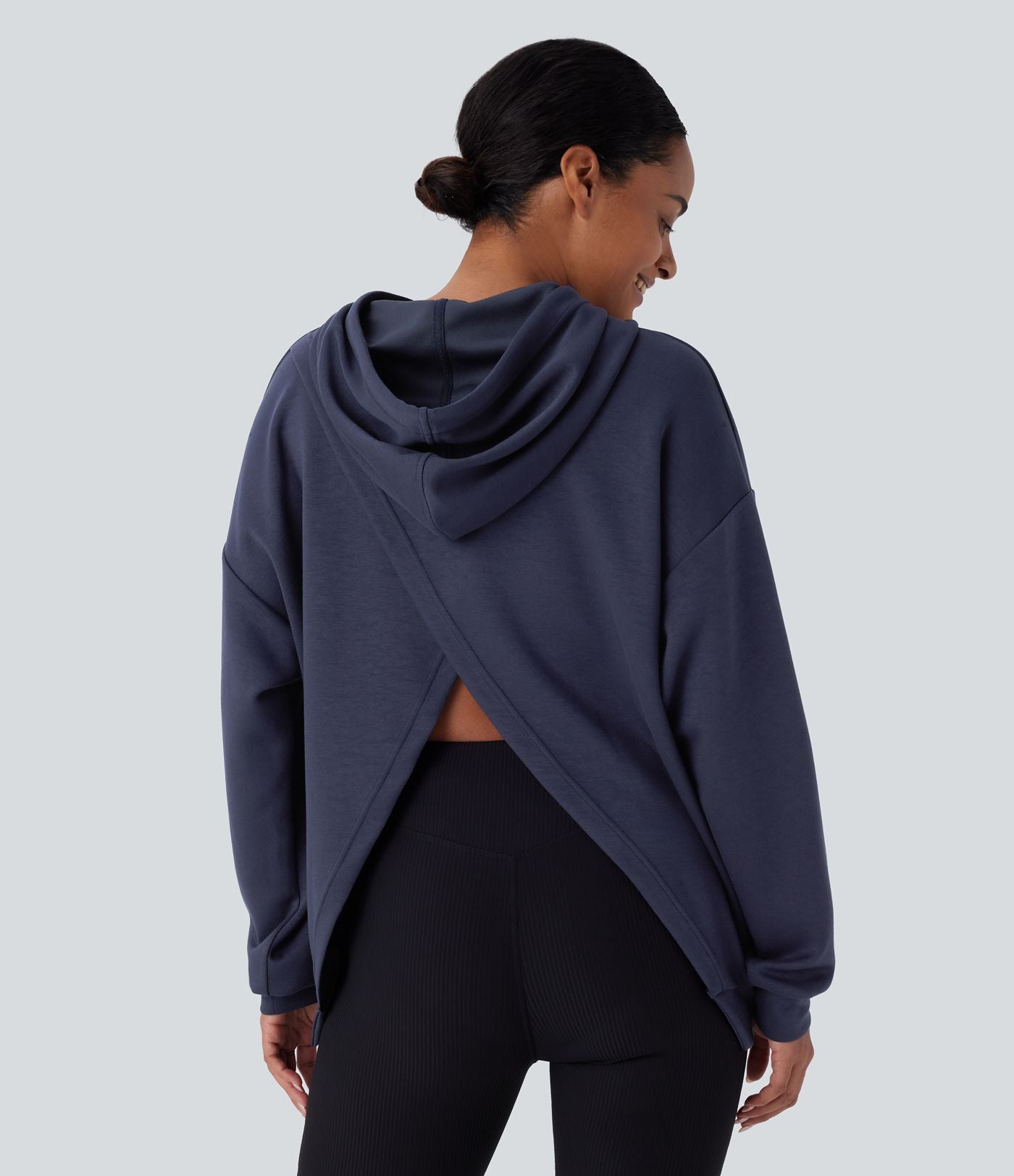 Sweat-shirt décontracté à capuche avec cordon de serrage, manches longues, poche kangourou, coupe croisée et fente