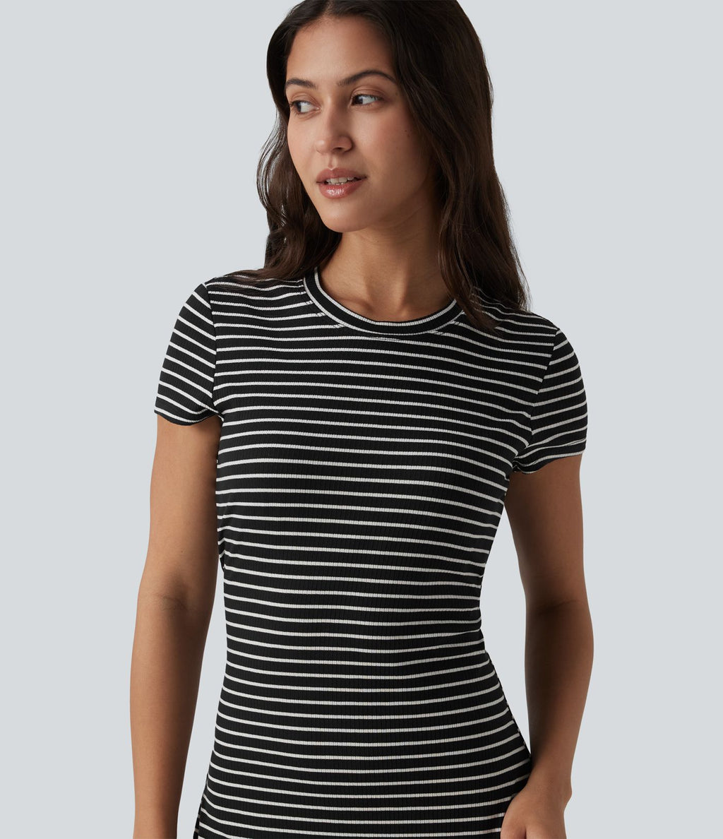 Robe courte moulante casual col rond manches courtes à rayures avec brassière intégrée