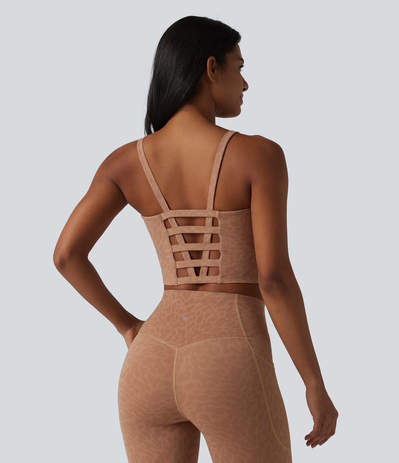 Débardeur de yoga court à imprimé léopard Halara UltraSculpt™ avec soutien-gorge intégré et décolleté en U