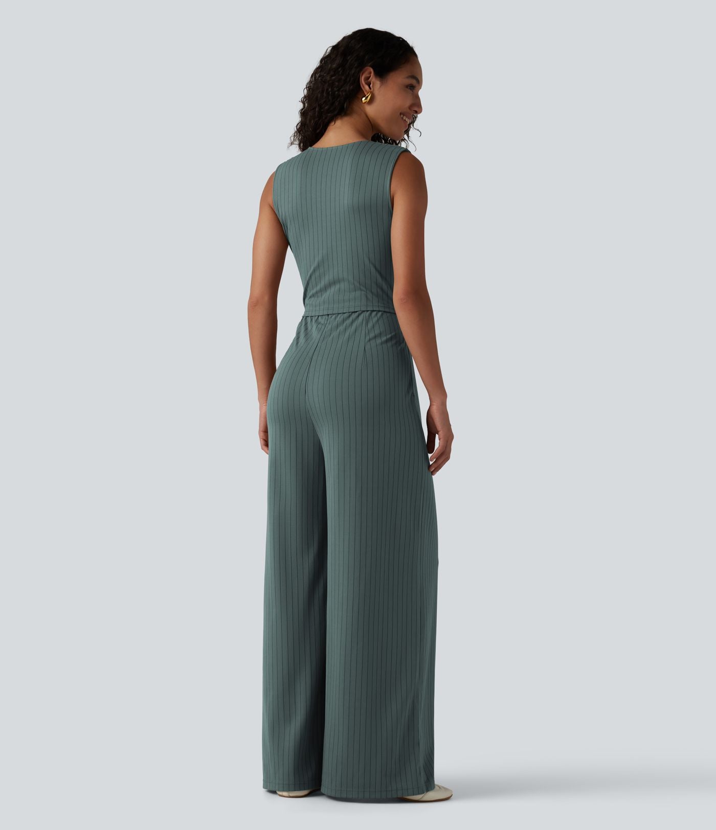 Combinaison tailleur col V sans manches à rayures et fronces avec poches - Easy Peasy