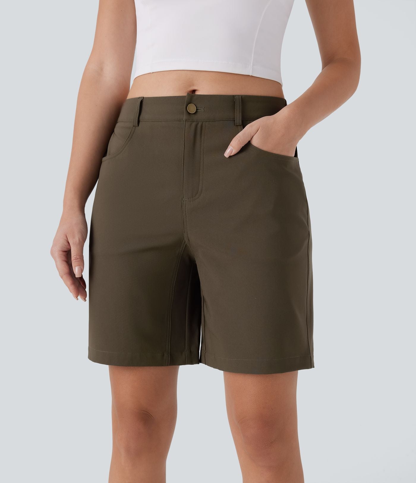 Short de randonnée déperlant taille moyenne 17,5 cm avec boutons, zip et poches multiples