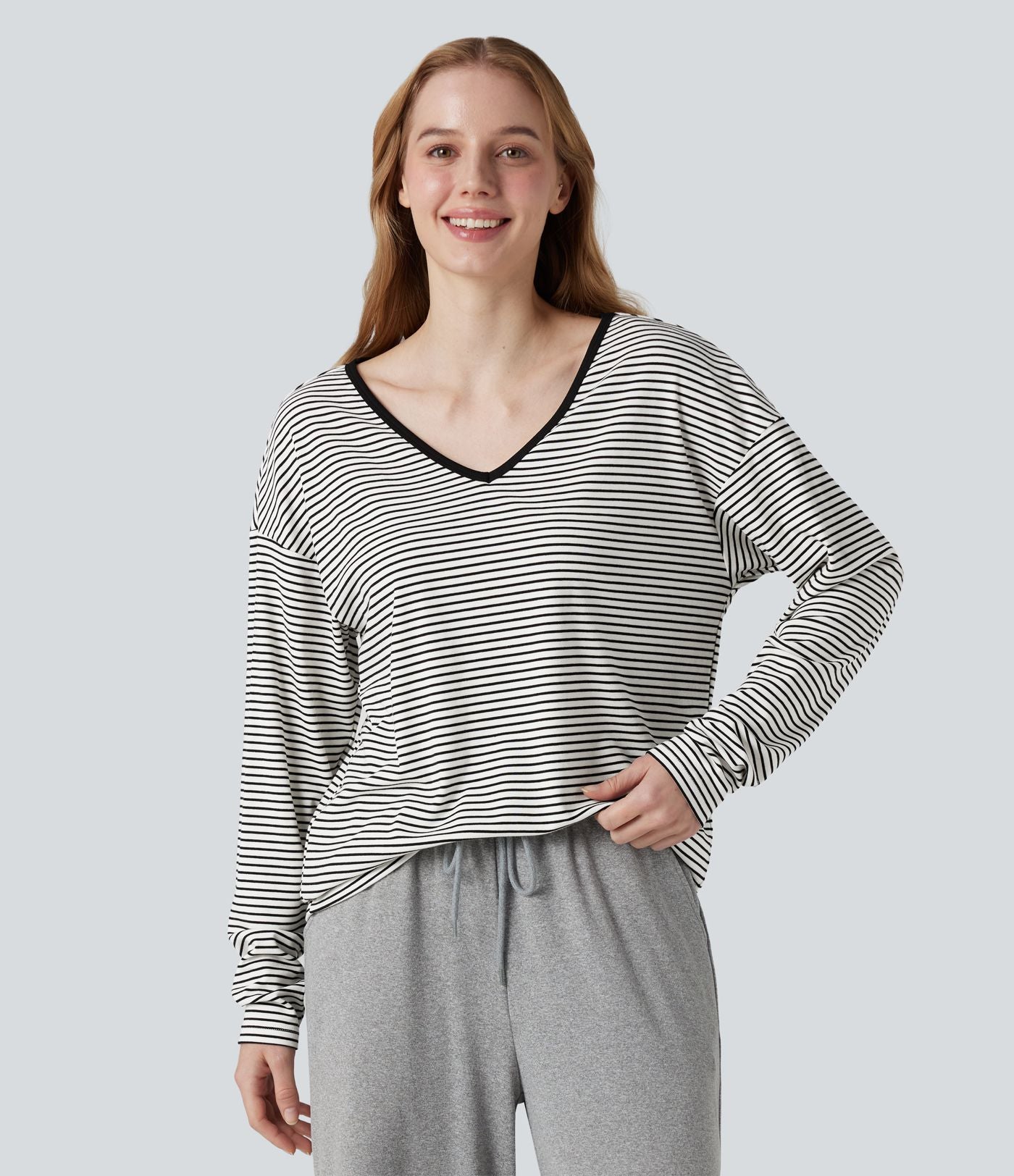 T-shirt rayé col V manches longues